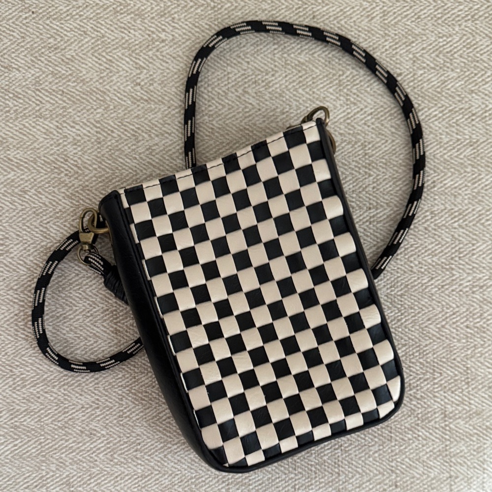 Universal Thread Black and White Checkered Crossbody Bag